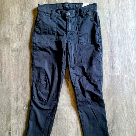 Lucky Brand Denim - NWT Lucky Brand Women's 'The Cargo' Jeans - Size 4